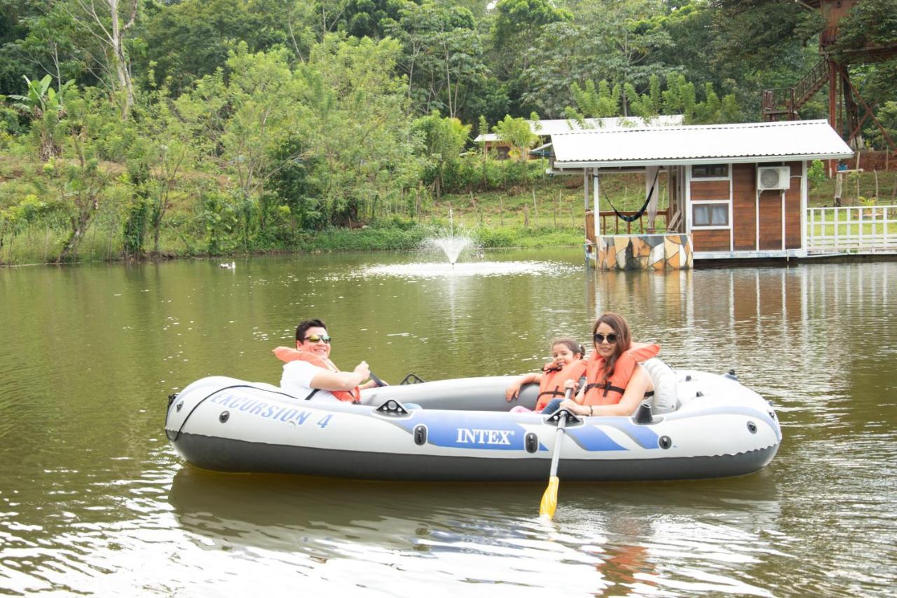 Hilamito Lodge Tela Luaran gambar