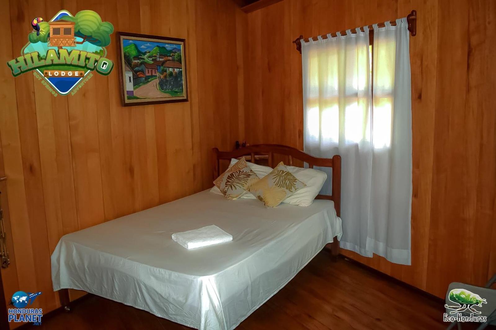 Hilamito Lodge Tela Luaran gambar