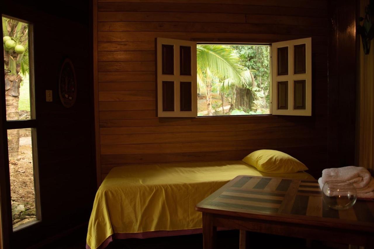 Hilamito Lodge Tela Luaran gambar